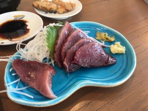 戻りガツオ刺し